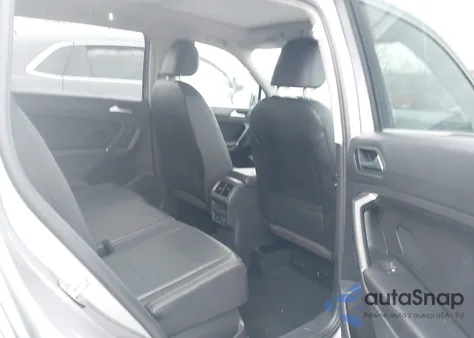 2020 Volkswagen Tiguan 2.0T Se/2.0T Se R-Line Black/2.0T Sel z USA, uszkodzony, nr VIN 3VV2B7AX1LM088096